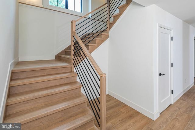 109 POE RD, Princeton, NJ 08540