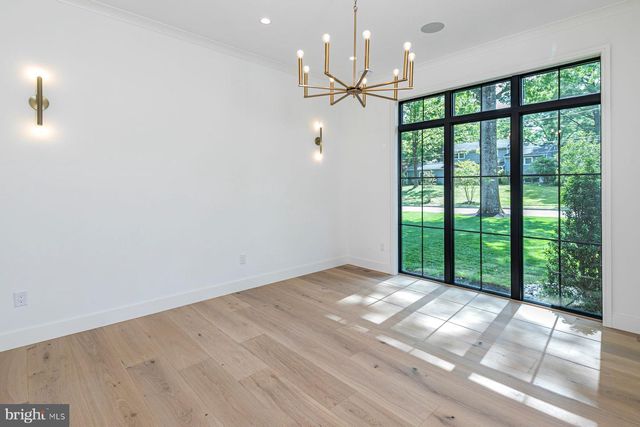 109 POE RD, Princeton, NJ 08540