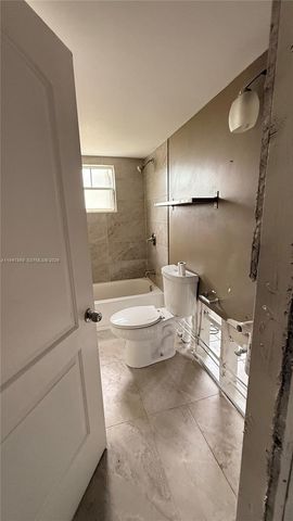 811 SE 4th Ave C106, Dania Beach, FL 33004