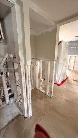 811 SE 4th Ave C106, Dania Beach, FL 33004