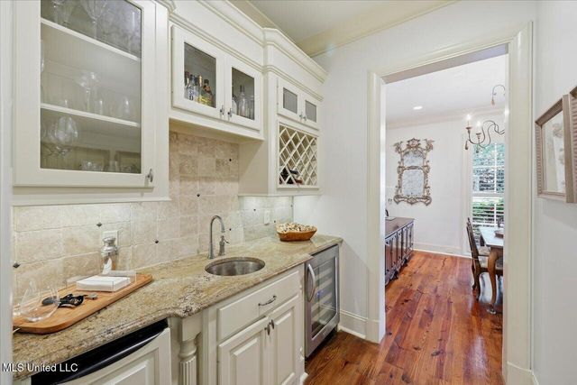 145 Cedar Woods Cove, Madison, MS 39110