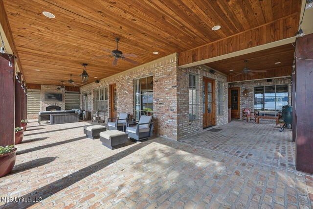 145 Cedar Woods Cove, Madison, MS 39110