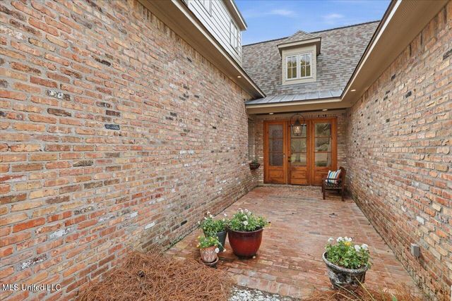 145 Cedar Woods Cove, Madison, MS 39110