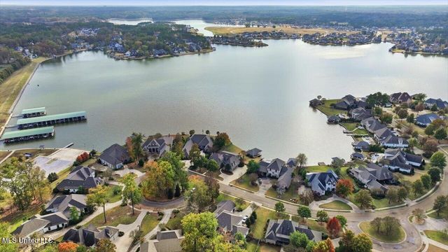 145 Cedar Woods Cove, Madison, MS 39110