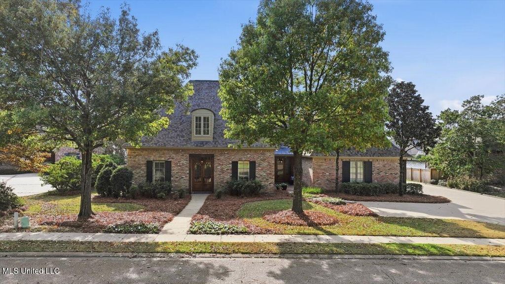 145 Cedar Woods Cove, Madison, MS 39110