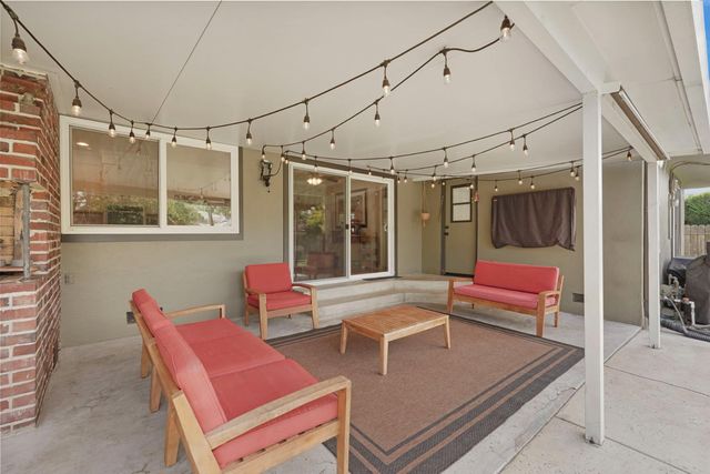 935 Daisy Ave, Lodi, CA 95242