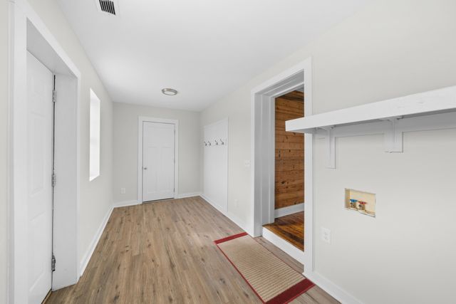 5915 Lynchburg Rd, Winchester, TN 37398