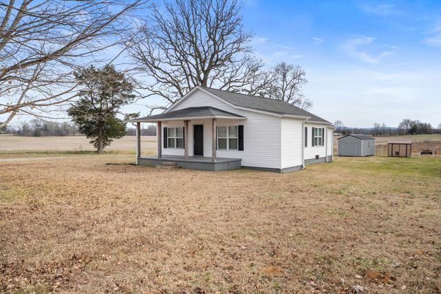 5915 Lynchburg Rd, Winchester, TN 37398