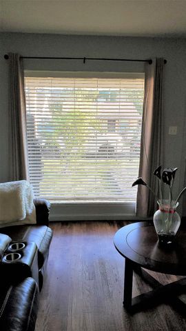 2027 W Acacia St, Stockton, CA 95203