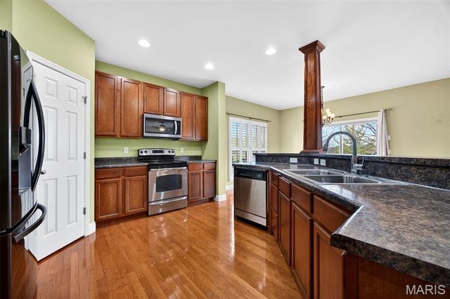 1304 Forest Way, Wentzville, MO 63385