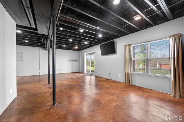 1304 Forest Way, Wentzville, MO 63385