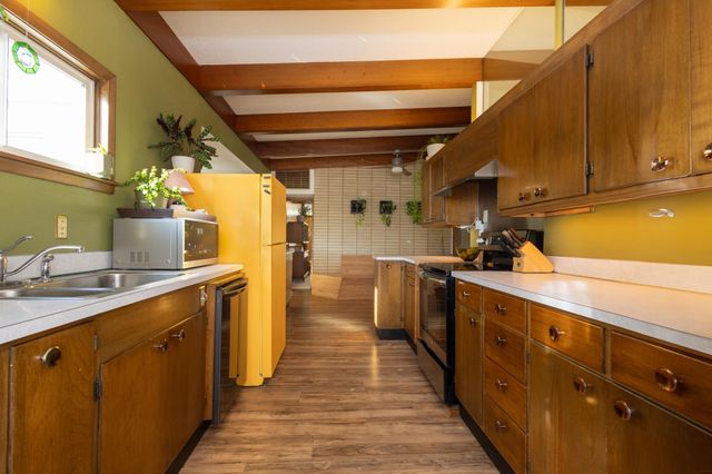 635 W Summit Avenue, Fergus Falls, MN 56537