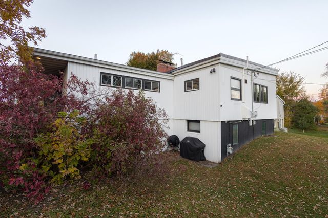 635 W Summit Avenue, Fergus Falls, MN 56537