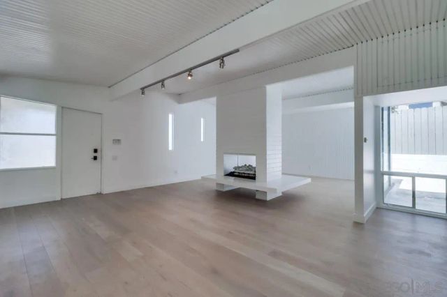 3516 Carleton Street, San Diego, CA 92106