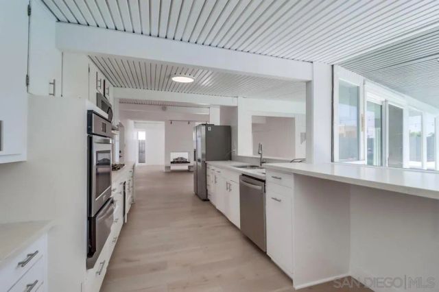 3516 Carleton Street, San Diego, CA 92106