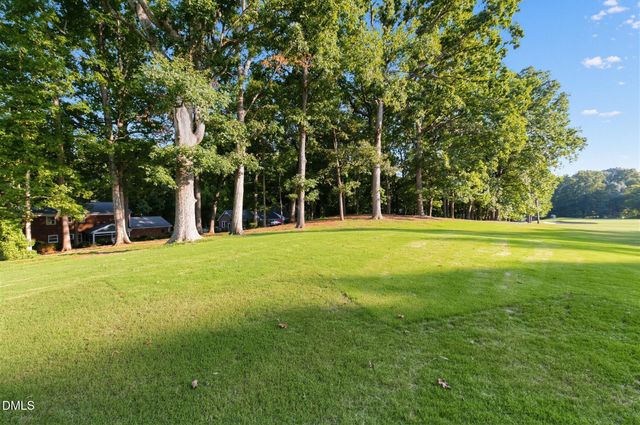 4700 Oakcliffe Road, Greensboro, NC 27406