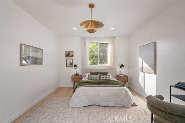 5625 Saint Clair Avenue, Valley Village, CA 91607