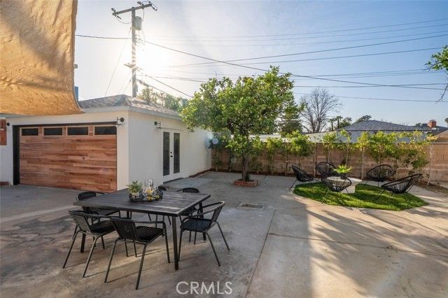 5625 Saint Clair Avenue, Valley Village, CA 91607