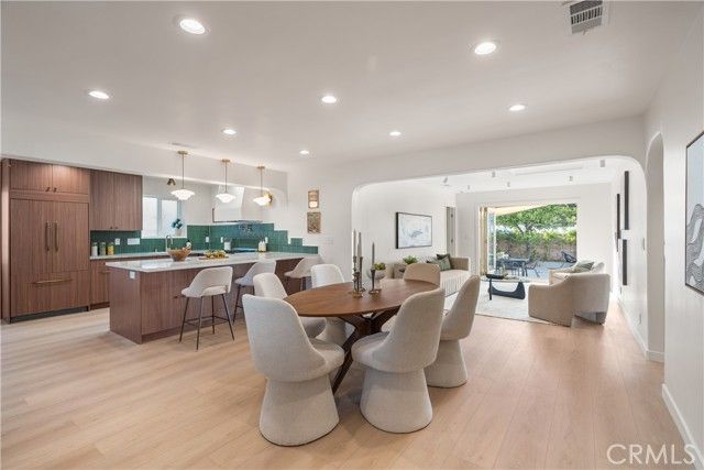 5625 Saint Clair Avenue, Valley Village, CA 91607