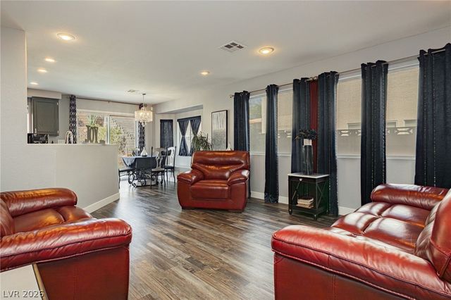 1912 Quartet Drive, North Las Vegas, NV 89032