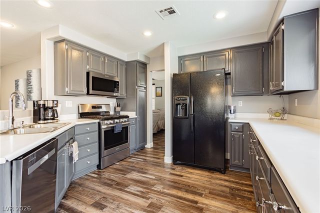 1912 Quartet Drive, North Las Vegas, NV 89032