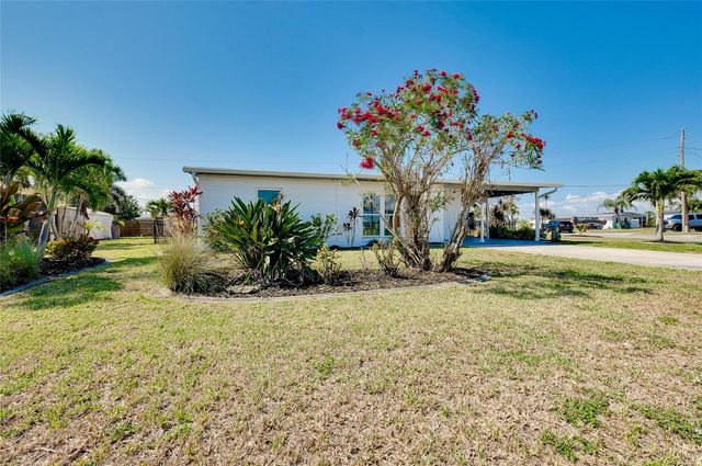 140 POINSETTIA CIRCLE NE, Port Charlotte, FL 33952