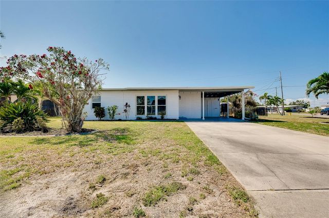 140 POINSETTIA CIRCLE NE, Port Charlotte, FL 33952