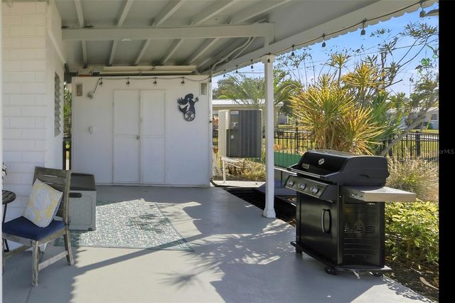 140 POINSETTIA CIRCLE NE, Port Charlotte, FL 33952