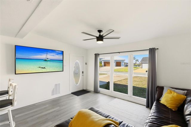 140 POINSETTIA CIRCLE NE, Port Charlotte, FL 33952