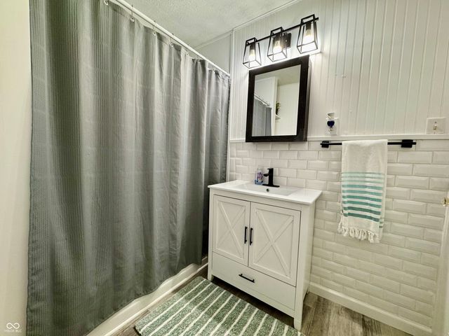 476 N Meridian Street, Scottsburg, IN 47170