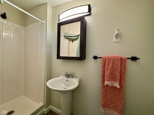 476 N Meridian Street, Scottsburg, IN 47170