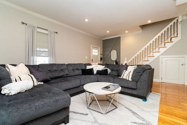 189 Shirley St 1, Winthrop, MA 02152