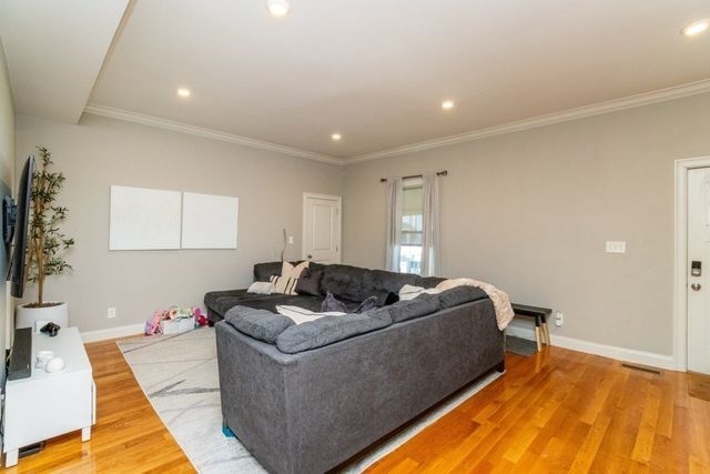 189 Shirley St 1, Winthrop, MA 02152