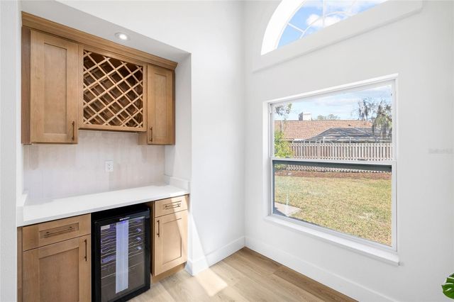 512 CRYSTAL GROVE BOULEVARD, Lutz, FL 33548