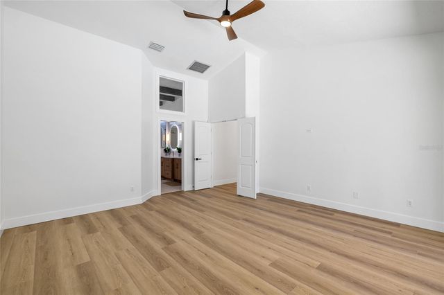 512 CRYSTAL GROVE BOULEVARD, Lutz, FL 33548