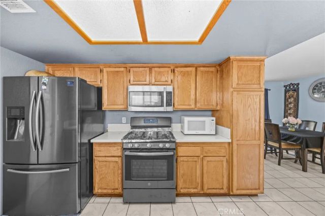 1450 W 9th, Pomona, CA 91766