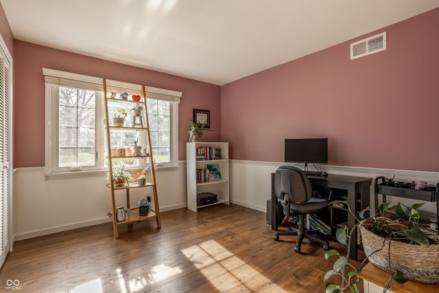 317 N Red Bud Lane, Muncie, IN 47304