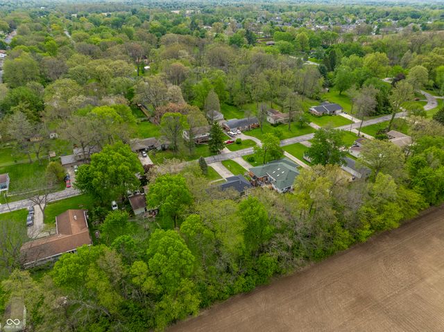 317 N Red Bud Lane, Muncie, IN 47304