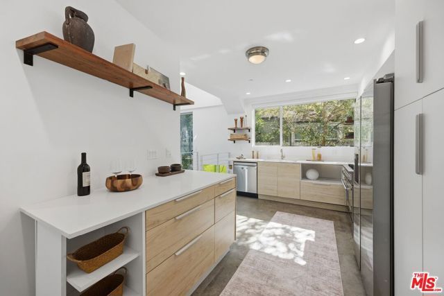 1244 14th Street A, Santa Monica, CA 90404