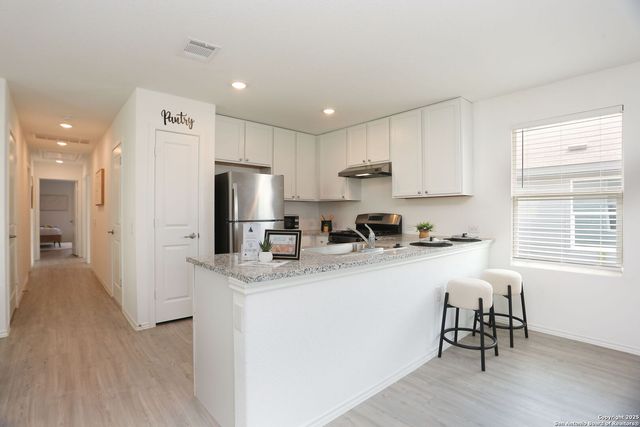 9454 Tarbutton Trail, San Antonio, TX 78211