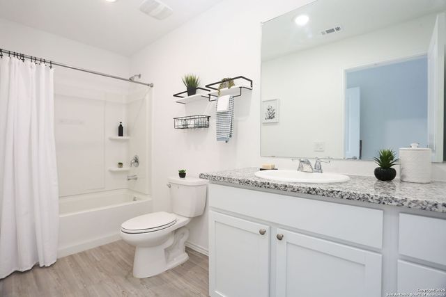 9454 Tarbutton Trail, San Antonio, TX 78211