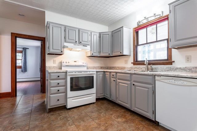 643 TAYCO STREET, Menasha, WI 54952