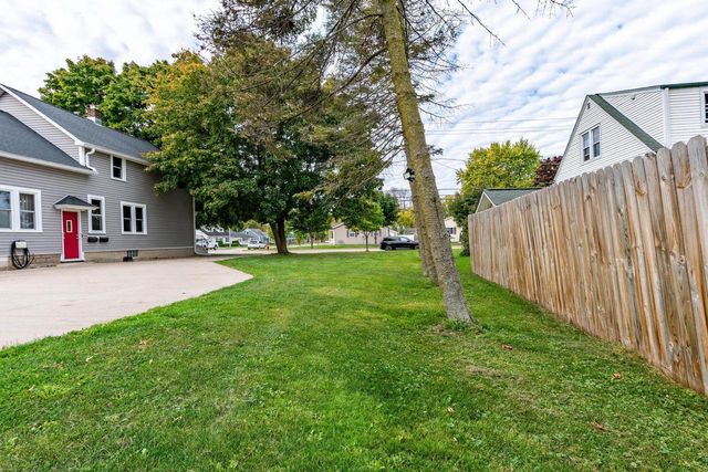 643 TAYCO STREET, Menasha, WI 54952