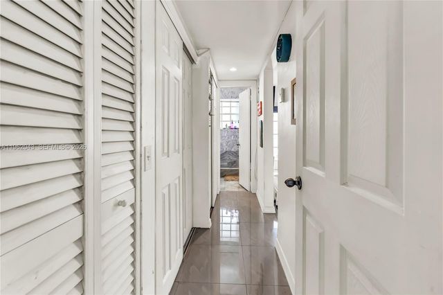 8550 Byron Ave 2H, Miami Beach, FL 33141