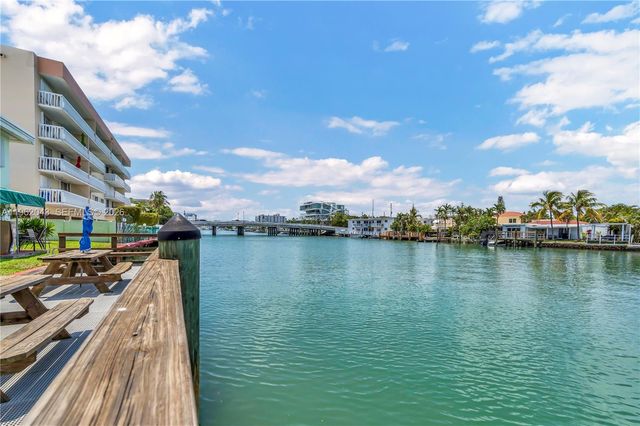 8550 Byron Ave 2H, Miami Beach, FL 33141