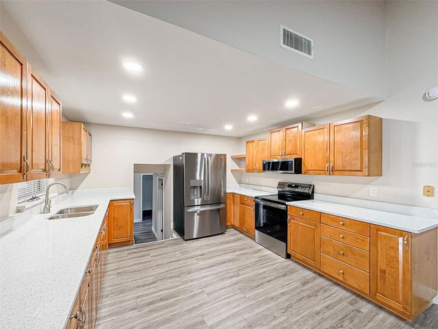 1631 MONTEREY LANE, Lakeland, FL 33813