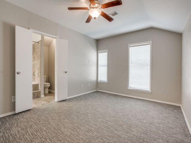 6470 Lindell Avenue, Fort Worth, TX 76116