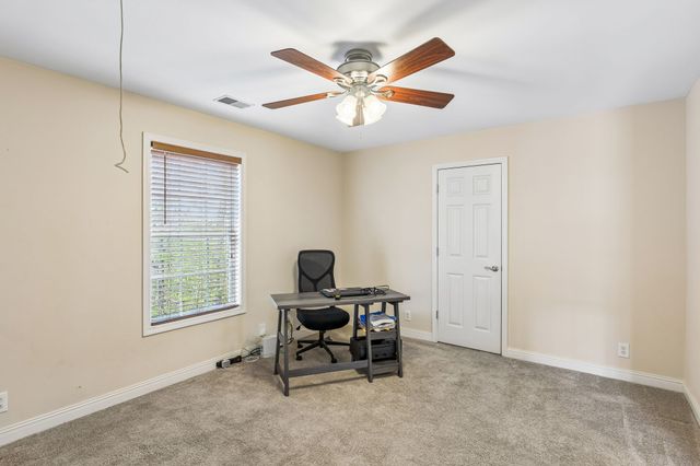 2122 Ieper Dr, Spring Hill, TN 37174