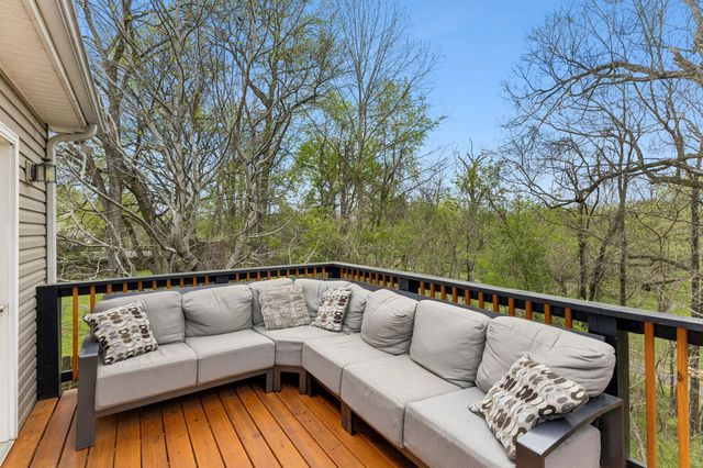 2122 Ieper Dr, Spring Hill, TN 37174