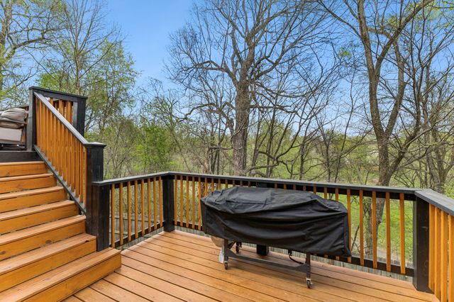 2122 Ieper Dr, Spring Hill, TN 37174